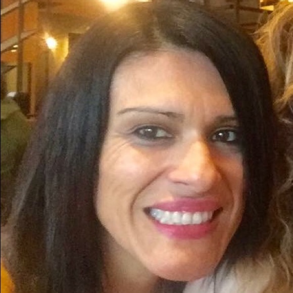 Meet your Posher, Jo - Picture 1 of 1